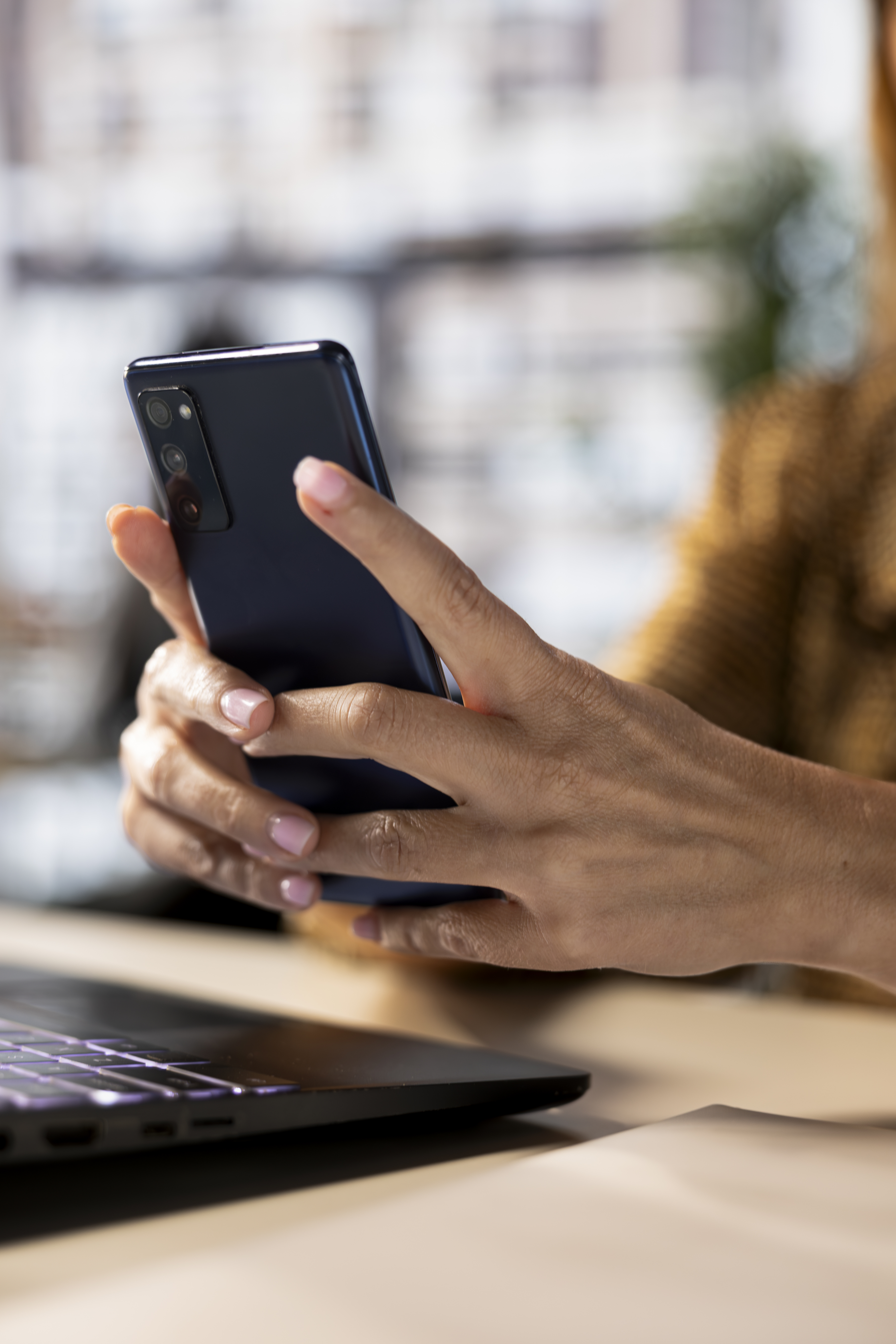 Illustration page contact