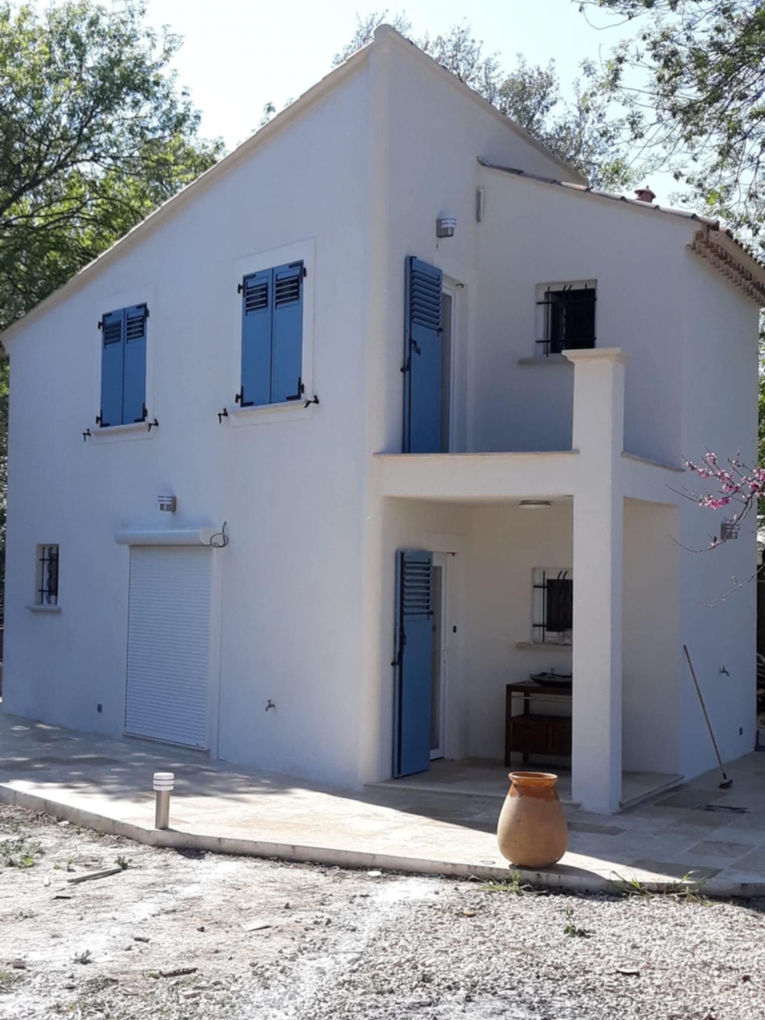 Ravalement de la façade d'une maison