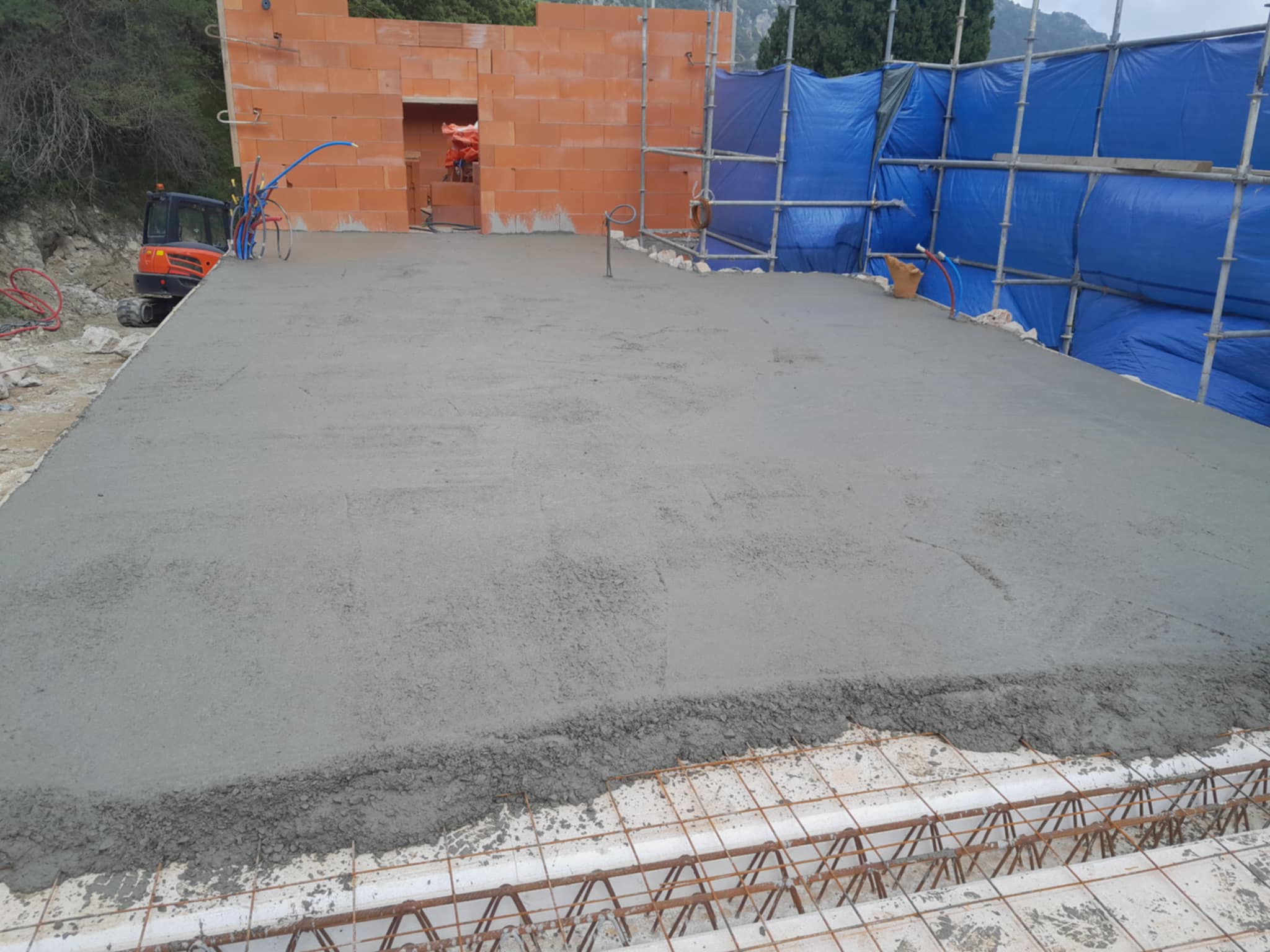 Construction d'une maison en pierre